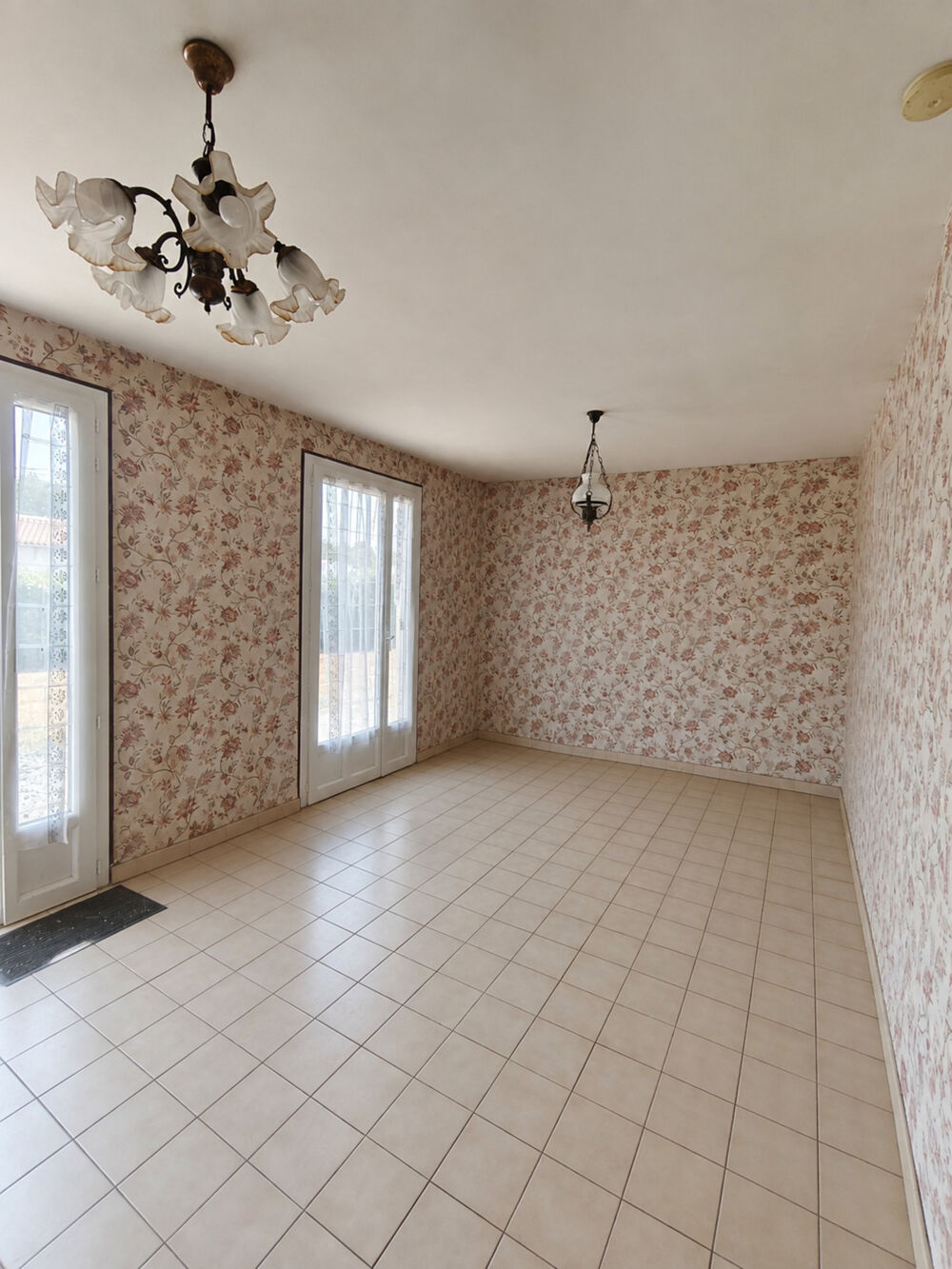 Maison à vendre 2 pièces axe 4 voies La Rochelle / Niort