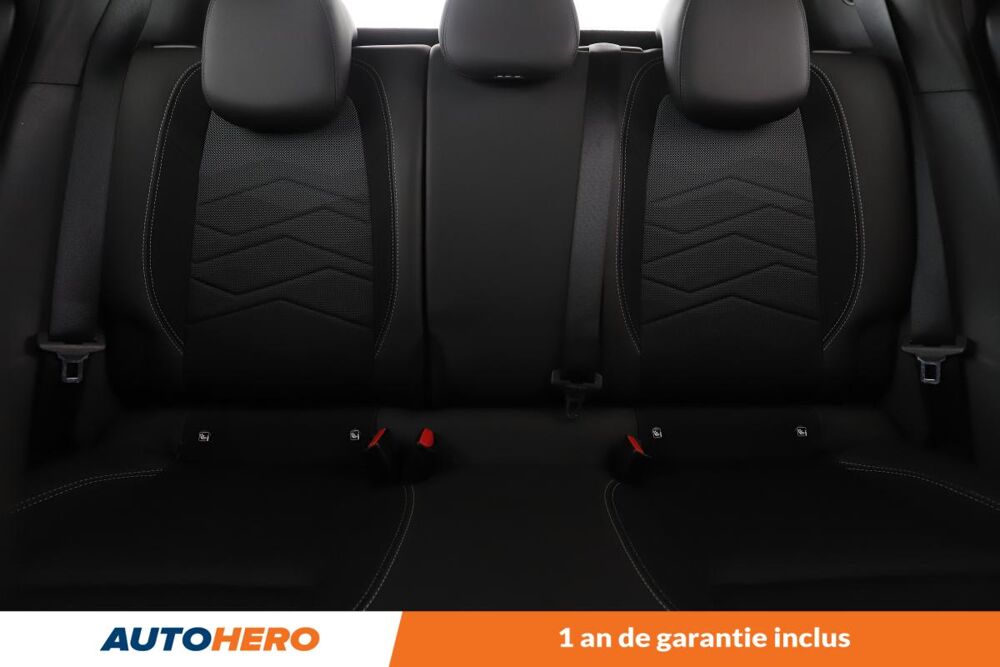 Avenger 1.2 Turbo T3 Altitude 101 ch 2023 occasion 92130 Issy-les-Moulineaux