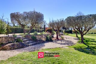  Villa � vendre 6 pi�ces 203 m�