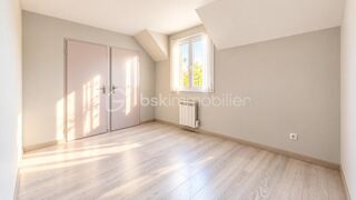  Duplex/triplex à vendre 5 pièces 132 m²