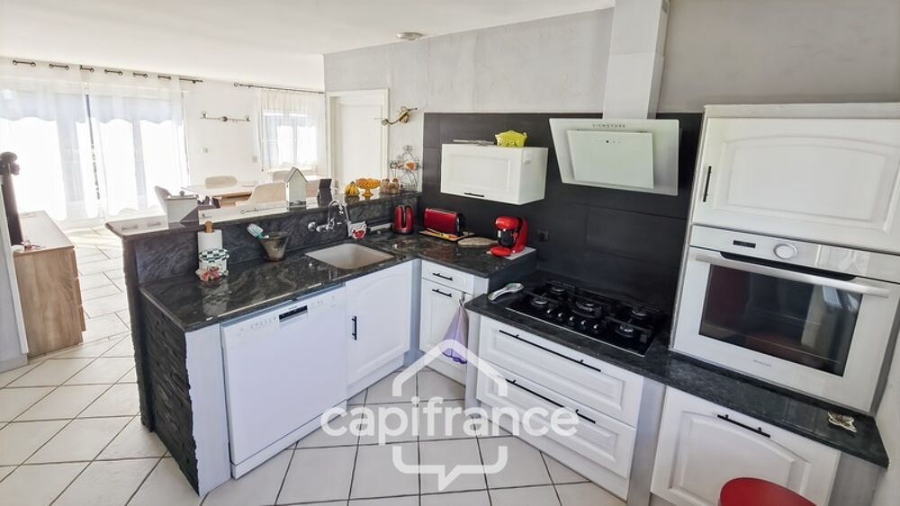 Vente Maison Maison à vendre 9 pièces sur terrain de 800 m² à OUROUX SUR SAONE (71) Ouroux sur saone