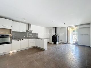  Immeuble à vendre 4 pièces 80 m²