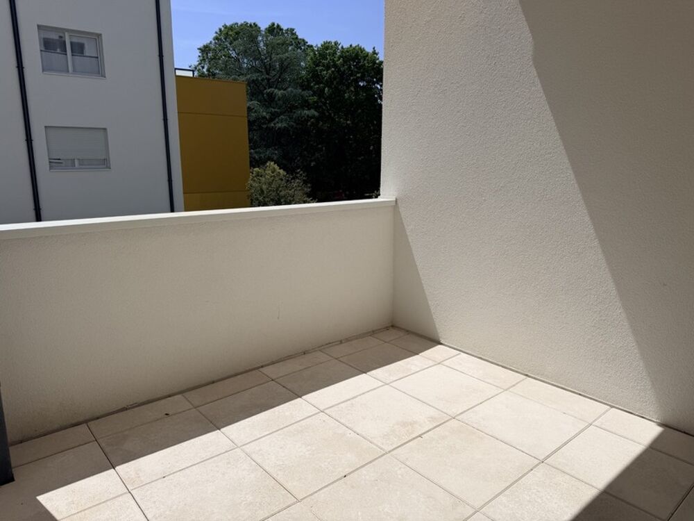 DIJON RESIDENCE PARC DRAPEAU TRES BEAU T3 NEUF DE 62.56 M2 AVEC TERRASSE
