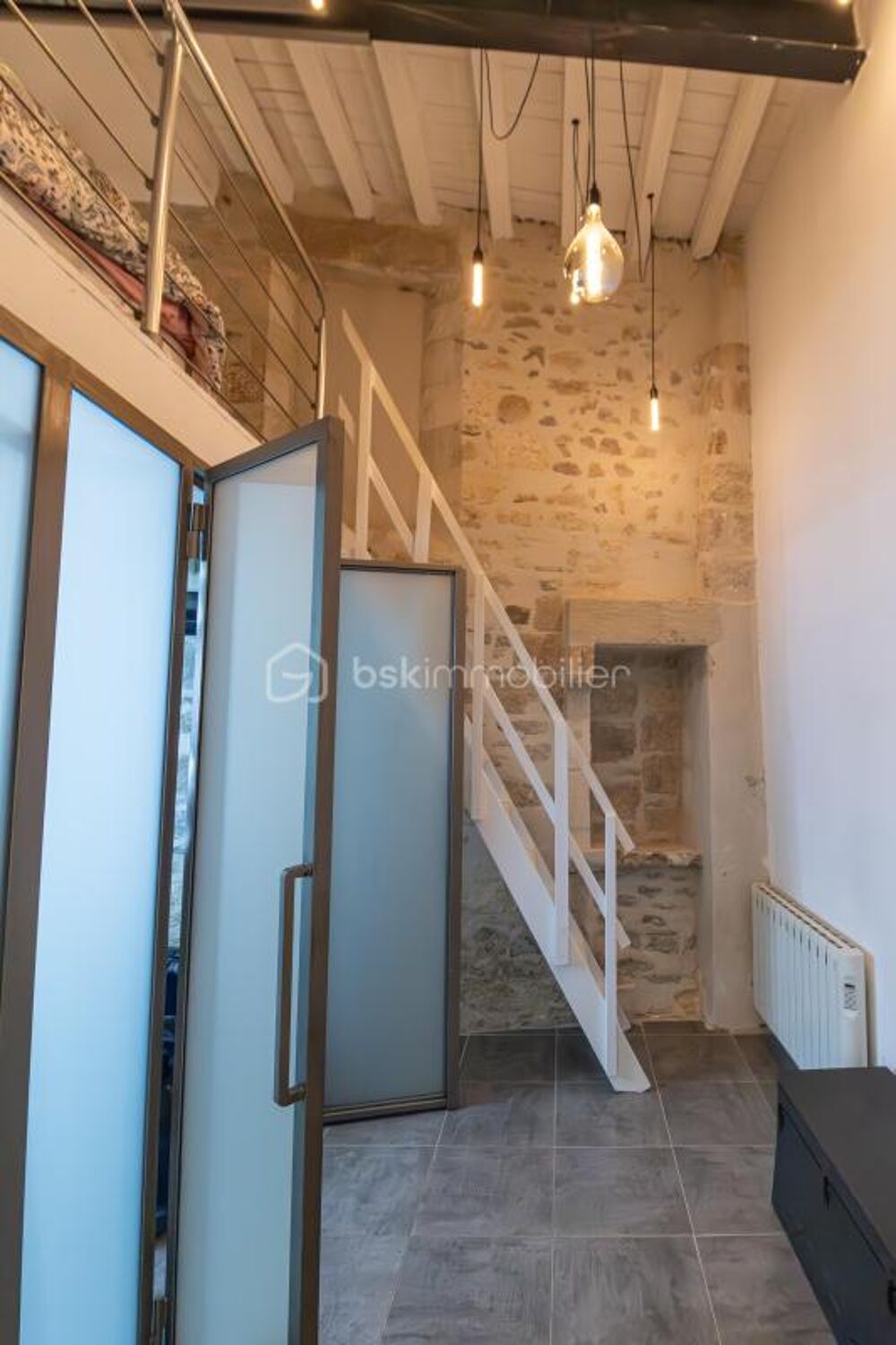 Vente Appartement Appartement de caractère 92 m² - Voûtes en pierre - Avignon Intra-Muros Avignon