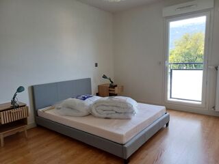  Appartement à louer 3 pièces 71 m²