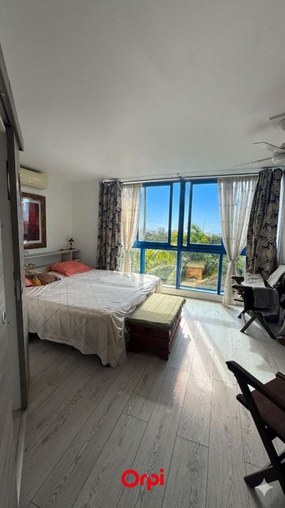 Vente Appartement ORPI SAINT DENIS - APPARTEMENT T4 93 M² Saint denis