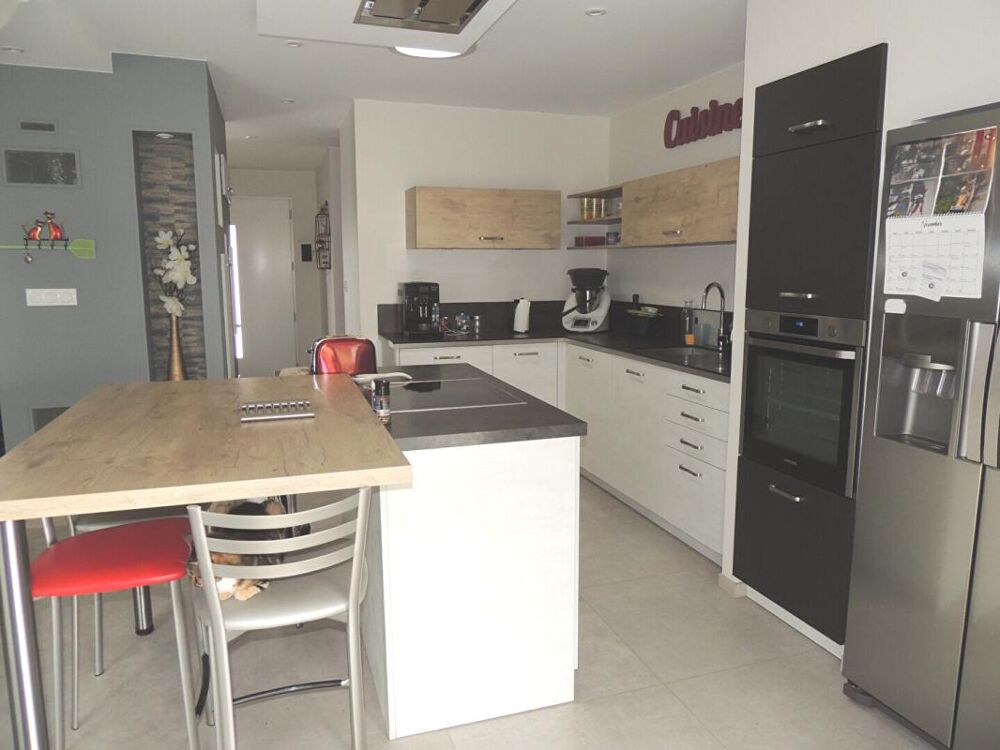 Maison Mortagne sur Sèvre 6 pièces 150 m2