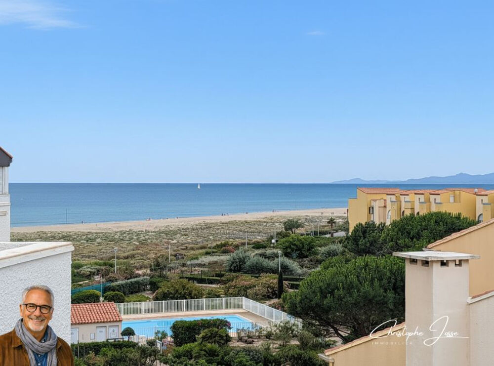 Appartement avec loggia vue mer et parking privé