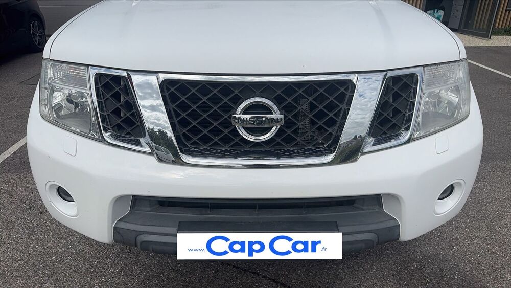 Navara 2.5 dCi 190 4WD Double Cabine 2015 occasion 38300 Bourgoin Jallieu