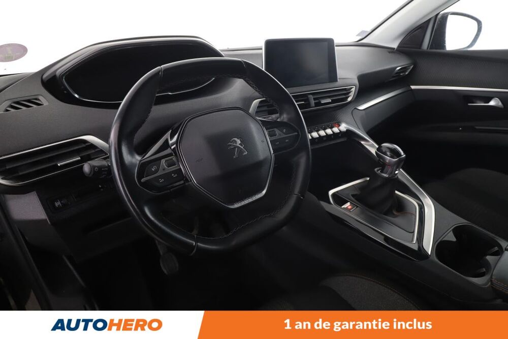 5008 1.2 PureTech Active 130 ch 2019 occasion 92130 Issy-les-Moulineaux