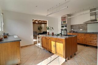  Maison  vendre 7 pices 158 m