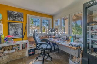  Villa � vendre 6 pi�ces 210 m�