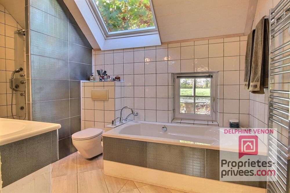 à vendre  Propriété/château Sigloy (45110)