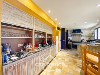  Maison � vendre 5 pi�ces 213 m�