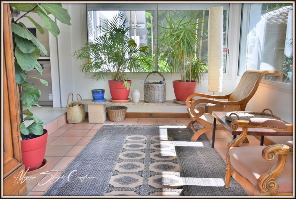Maison à vendre 6 pièces CASTETS (40) de 198 m² avec dépendance