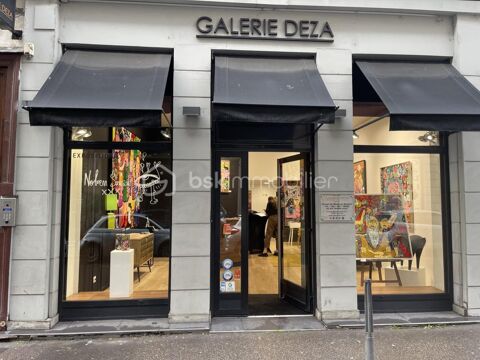   À céder – Bail commercial 54 m² + mezzanine 18 m² – Emplacement premium rue Thomassin (centre-ville, métro et parking à proximit 