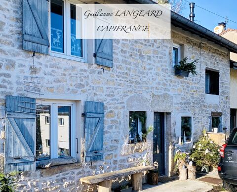   Oyonnax (01100) - Belle maison de village en pierres avec vue panoramique - 2 chambres Maison - 2 pièce(s) - 127 m²