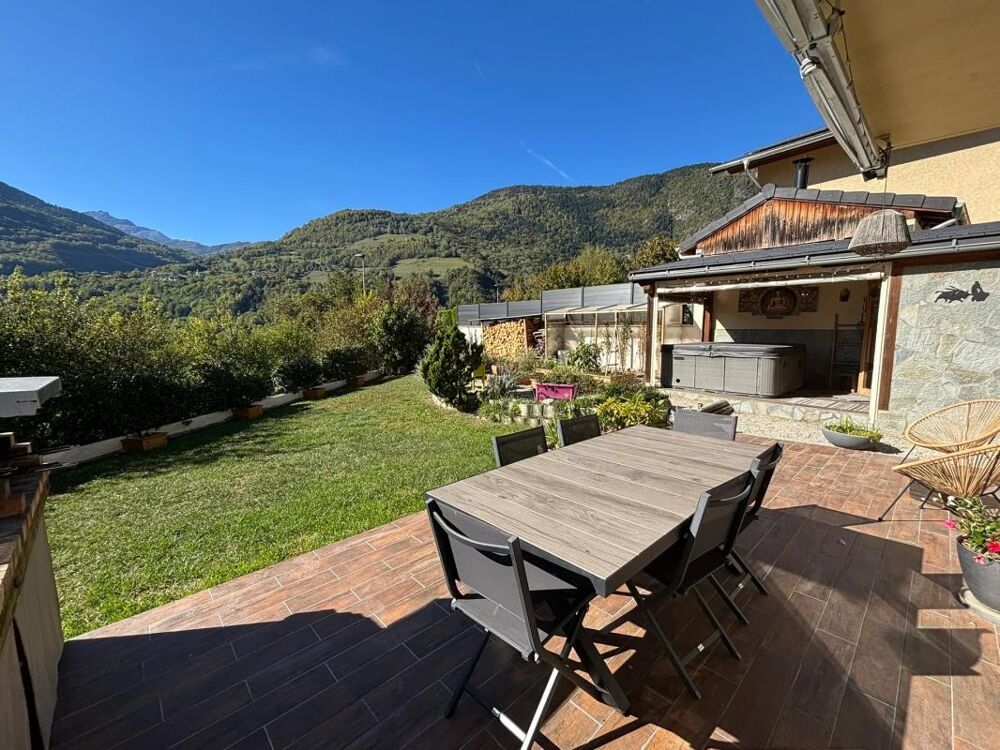 Vente Maison Maison de 5 pièces de 150 m² à Grand-Aigueblanche Grand aigueblanche