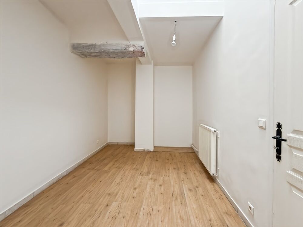 Vente Appartement Montfort-l'Amaury Hyper Centre – Une petite maison de charme cachée au cœur du village Montfort l amaury