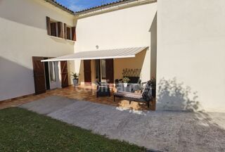  Propriété/château à vendre 9 pièces 208 m²