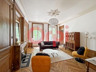  Appartement à louer 4 pièces 118 m²