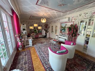  Maison à vendre 8 pièces 266 m²