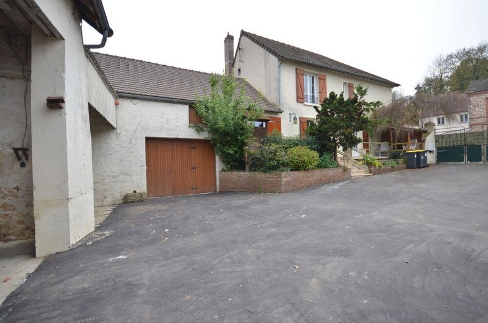 LA FERTE GAUCHER (77) à vendre Maison de caractère, idéale pour un artisan ou profession libérale