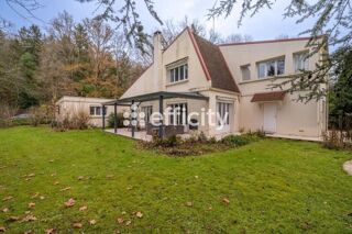  Villa à vendre 7 pièces 236 m²