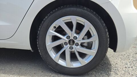 A1 30 TFSI 110 S-Tronic7 Design - Automatique 2020 occasion 35400 Saint Malo