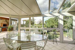  Maison  vendre 7 pices 245 m