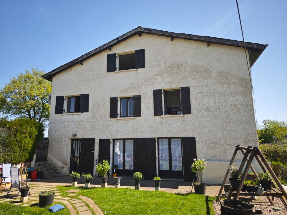 Maison de caractère 221 m²