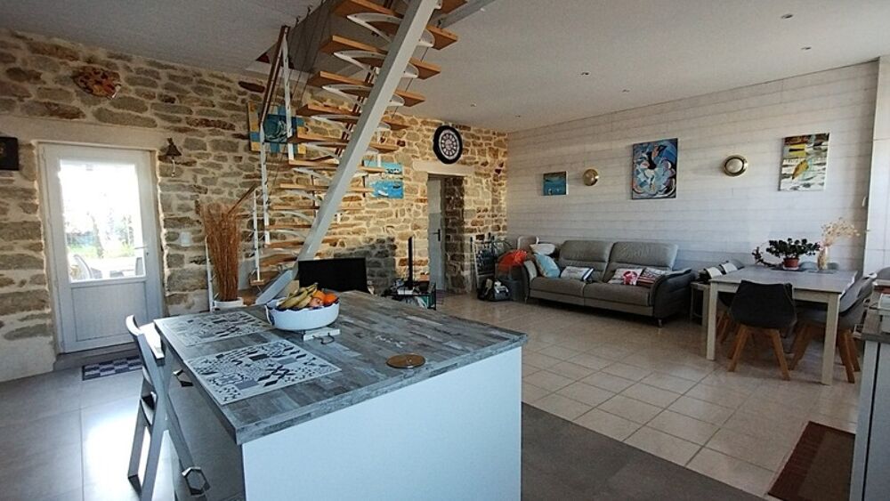Maison à vendre 6 pièces COMBRIT (29)