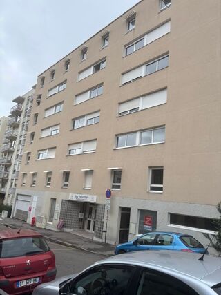  Appartement à louer 1 pièce 19 m²