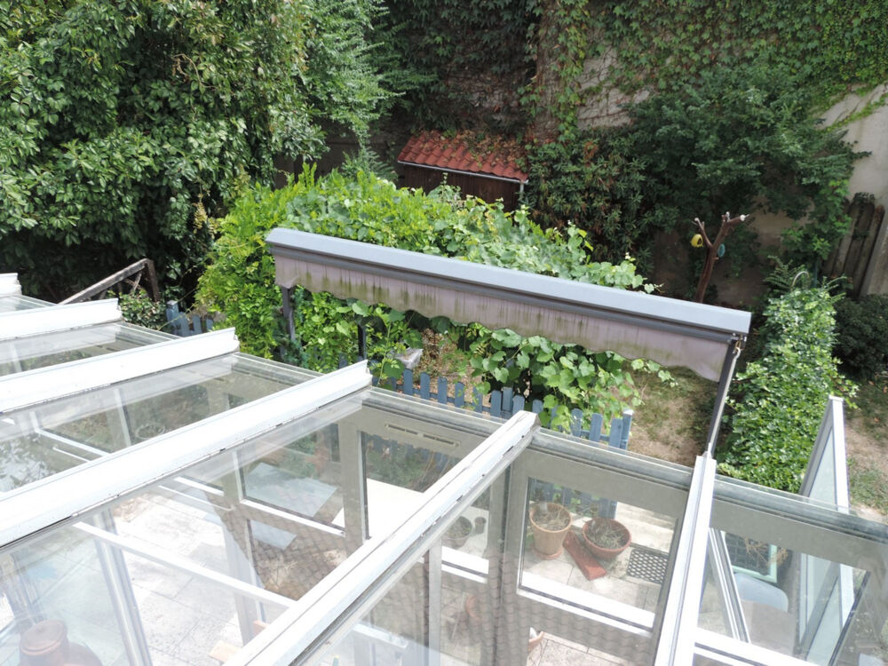 Vente Appartement Dpt Ain (01), à vendre BOURG EN BRESSE, appartement T5 de 113 m² en duplex avec véranda, terrasse, jardin privatif et garage Bourg en bresse