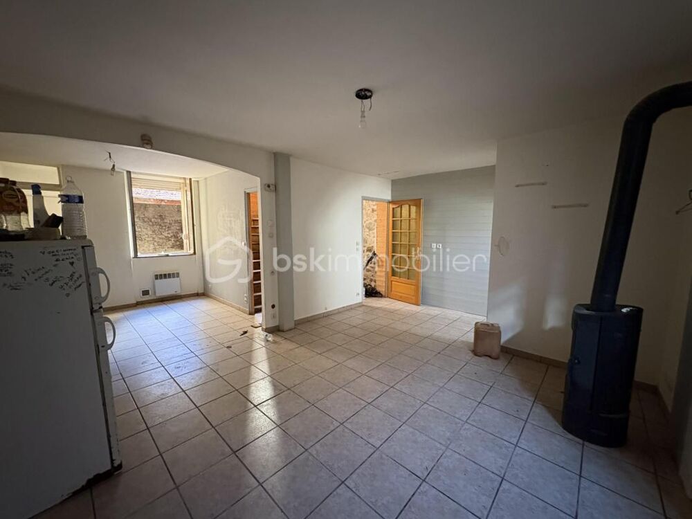 Vente Maison Maison de village avec cour intérieure et beau potentiel de rénovation Andance