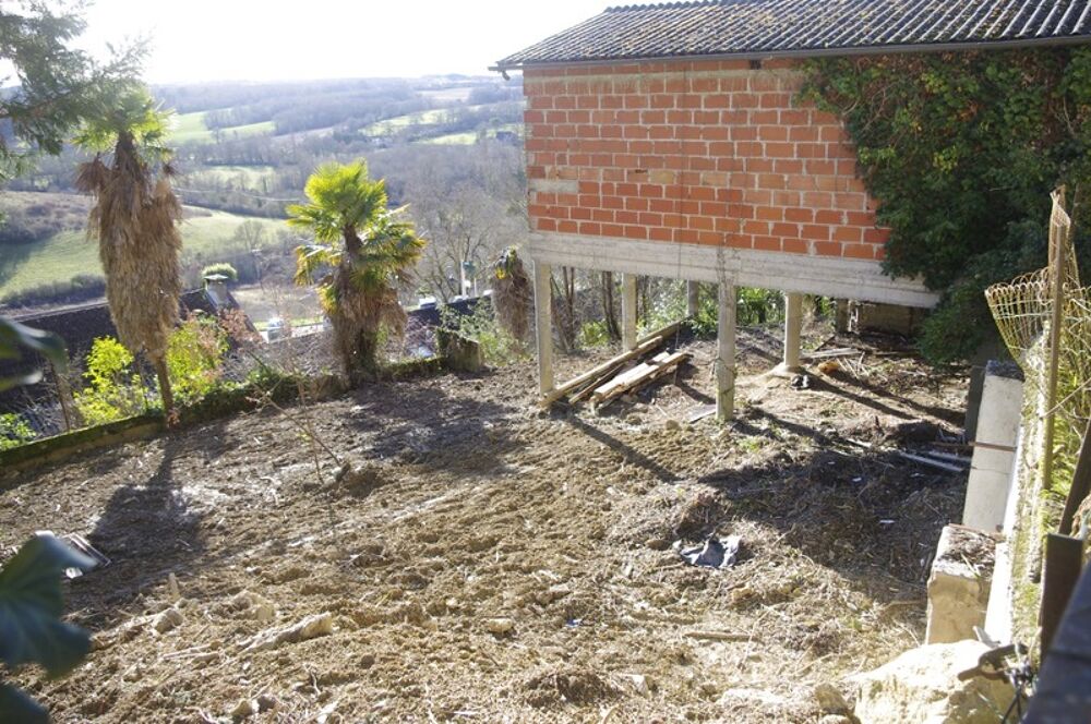 Grange en cours de transformation à vendre 1 pièces à MONTESQUIOU (32) 42.50 m² sur terrain de 400 m² environ