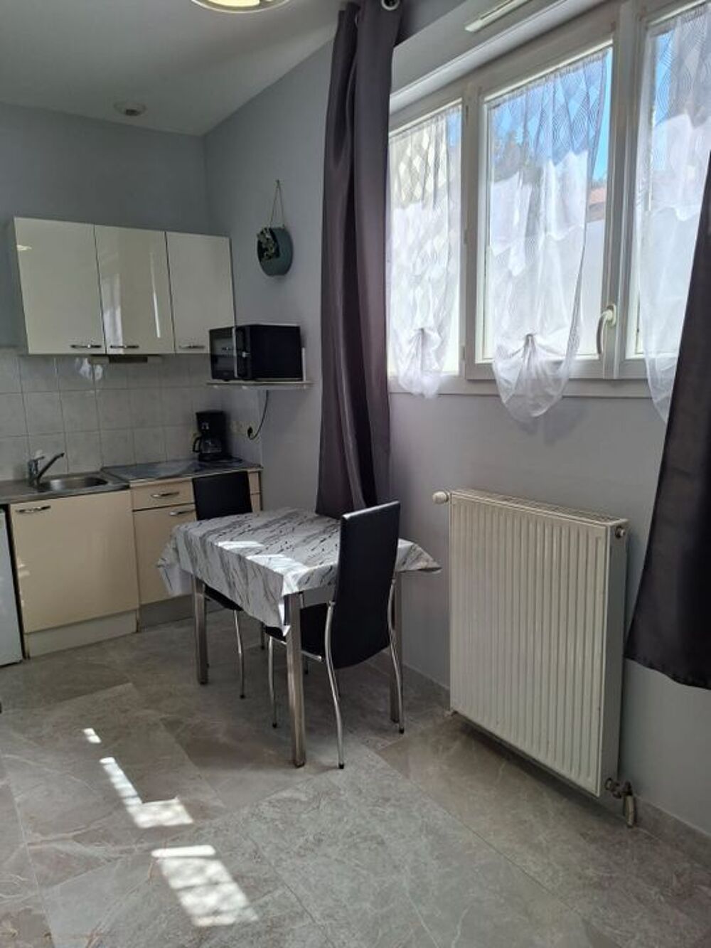 Location Appartement Studio de 25m2 à louer sur Grenoble Grenoble