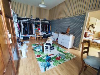  Maison � vendre 6 pi�ces 230 m�
