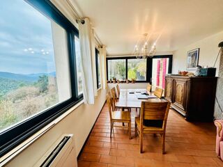  Maison à vendre 8 pièces 211 m²
