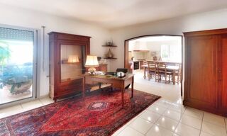  Villa à vendre 8 pièces 217 m² Bouzigues