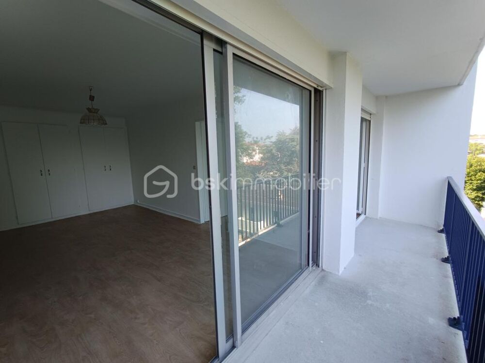 Vente Appartement Grand T2 avec vue et parking - Quartier Parc d'Hiver Biarritz
