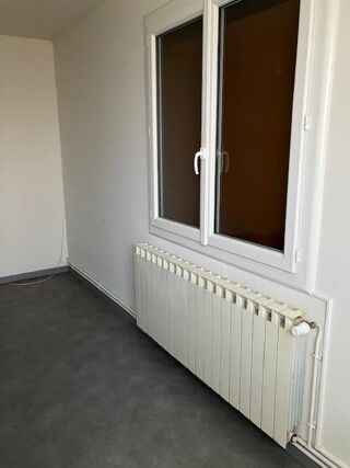  Appartement à louer 2 pièces 34 m²