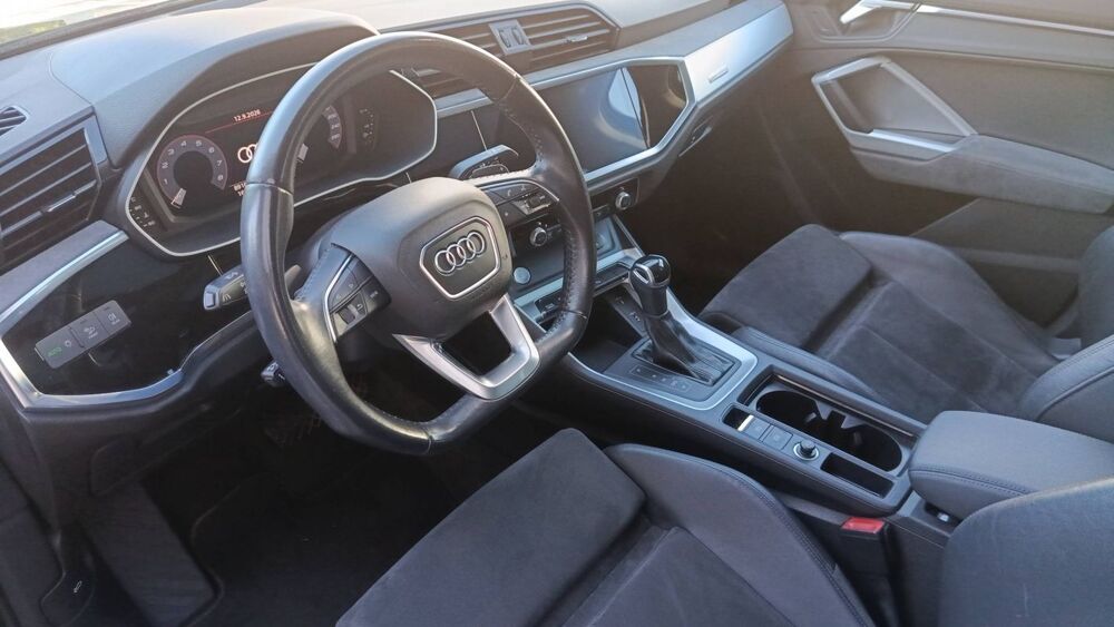 Q3 II 35 TFSI 150 S-Tronic 7 Design Luxe 2020 occasion 69800 Saint Priest