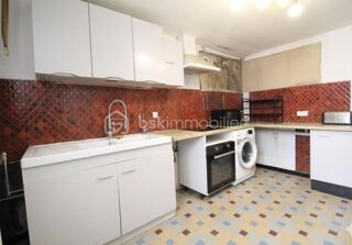 Vente Maison Maison de ville avec grand potentiel, garage et jardin Courtenay