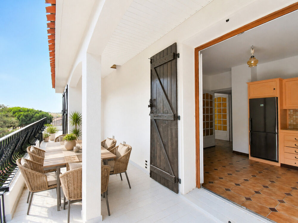 Vente Maison Villa méditerranéenne à vendre 7 pièces, 215 m² CANET EN ROUSSILLON (66) avec potentiel 2 logements, terrasses, jardin et garage Perpignan
