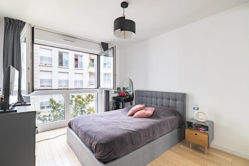 à vendre  Appartement Issy-les-Moulineaux (92130)