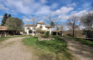  Terrain � vendre 13 pi�ces 17000 m�