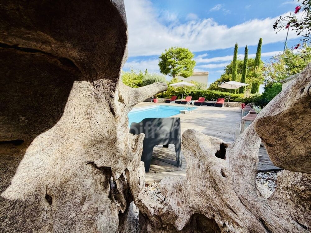 à vendre  Maison Cagnes-sur-Mer (06800)