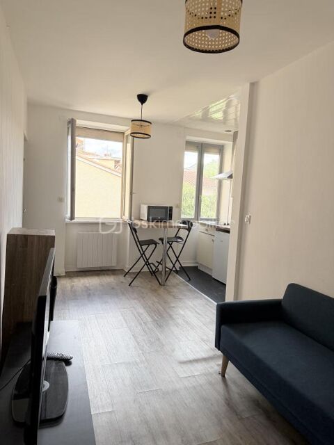   T2 Plein centre Grézieu la Varenne MEUBLÉ Appartement - 2 pièce(s) - 28 m²