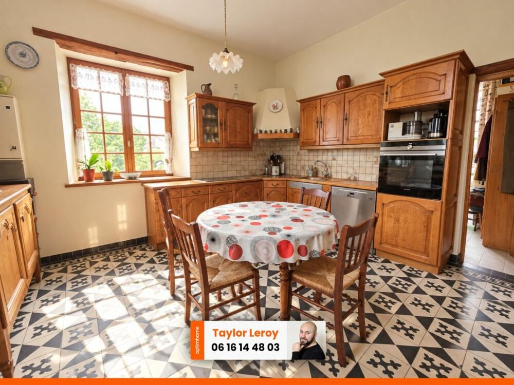 Vente Maison ? MANOIR DU XVIIe SIÈCLE – 16 000 m² DE TERRAIN – DÉPENDANCES Goderville